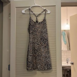 outdoor voices exercise dress size L